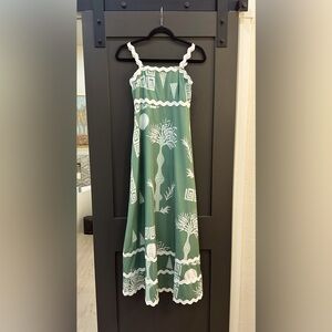Graffiti Maxi Dress. Small. Green and White.
